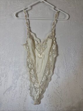 Seductive Wear Lace Trim Ivory Satin Teddy Medium